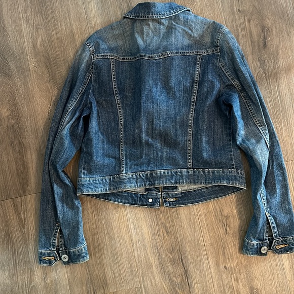 ELLE Denim Jean Jacket Size M Dark Blue Wash Button Front Stretch - Picture 3 of 3